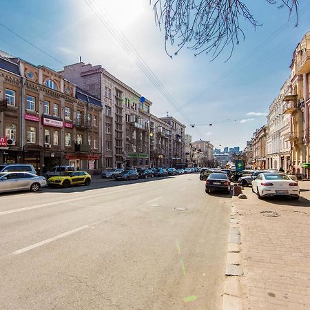 Апартаменты возле ЖД вокзала Київ Екстер'єр фото